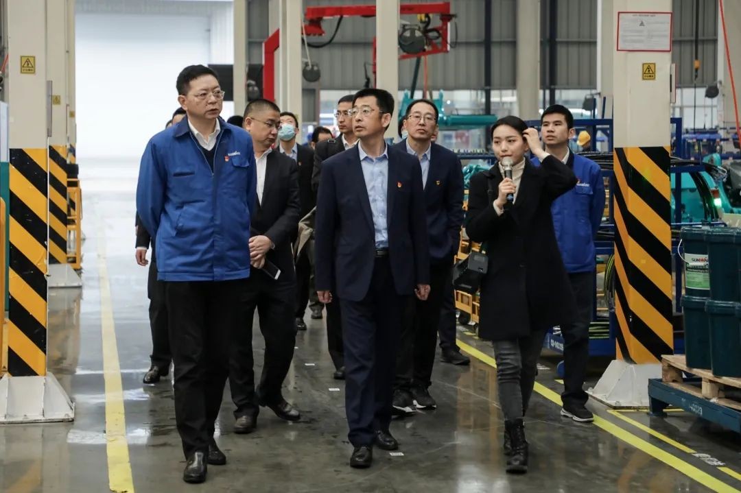 以党建促营业，以营业强党建——青岛西海岸公用事业集团考察利来老牌国际官网智能
