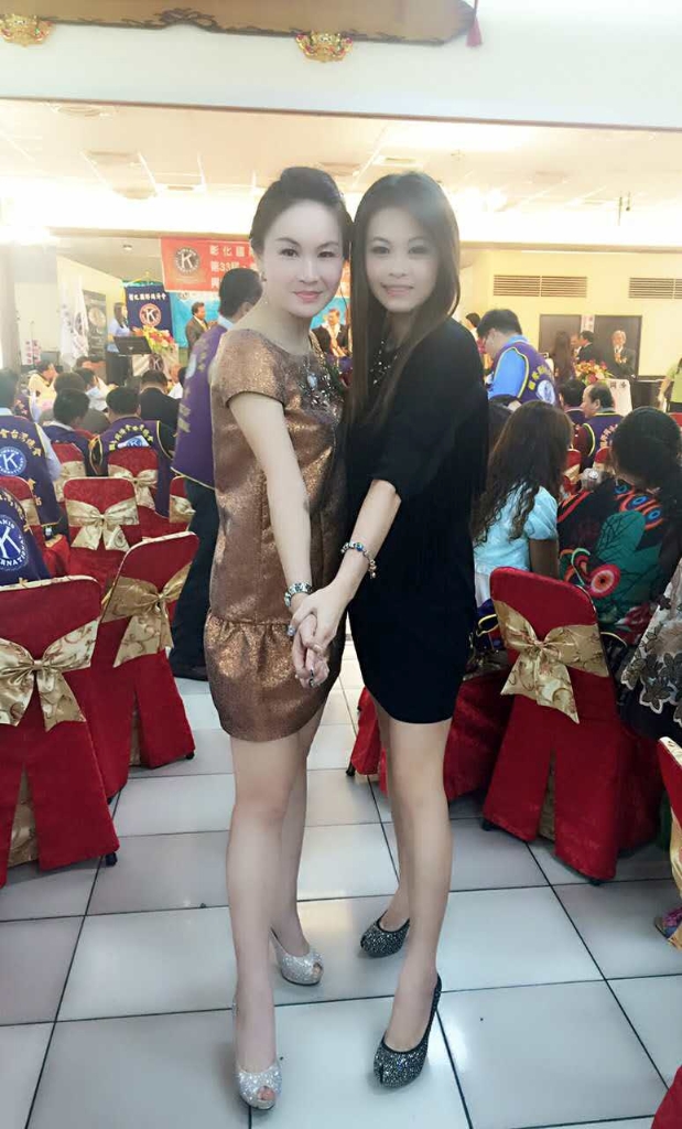 29天清一百吨垃圾，正妹靓机壮丽环岛行