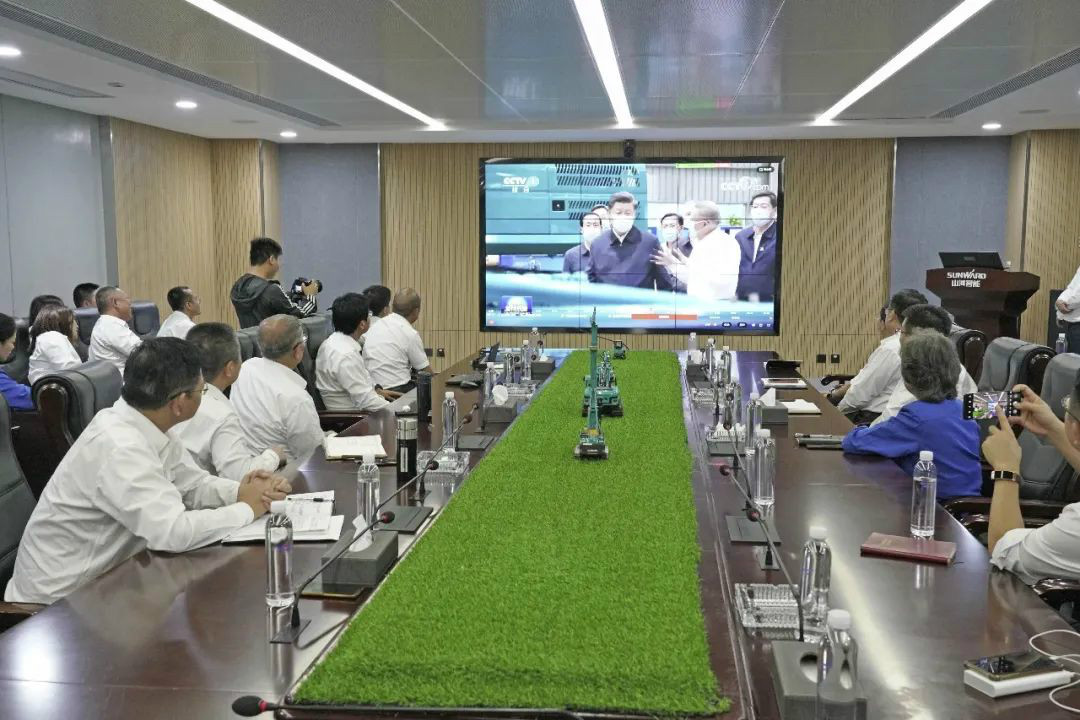 总书记“点赞”利来老牌国际官网立异，利来老牌国际官网智能集中收看《新闻联播》