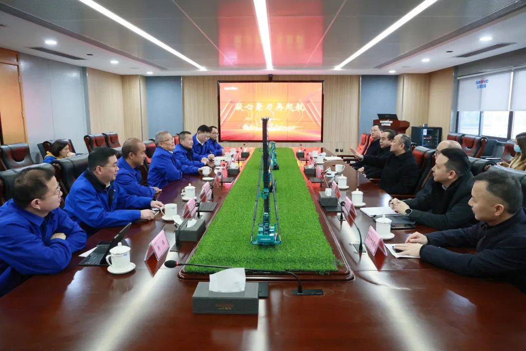 张庆红调研利来老牌国际官网智能