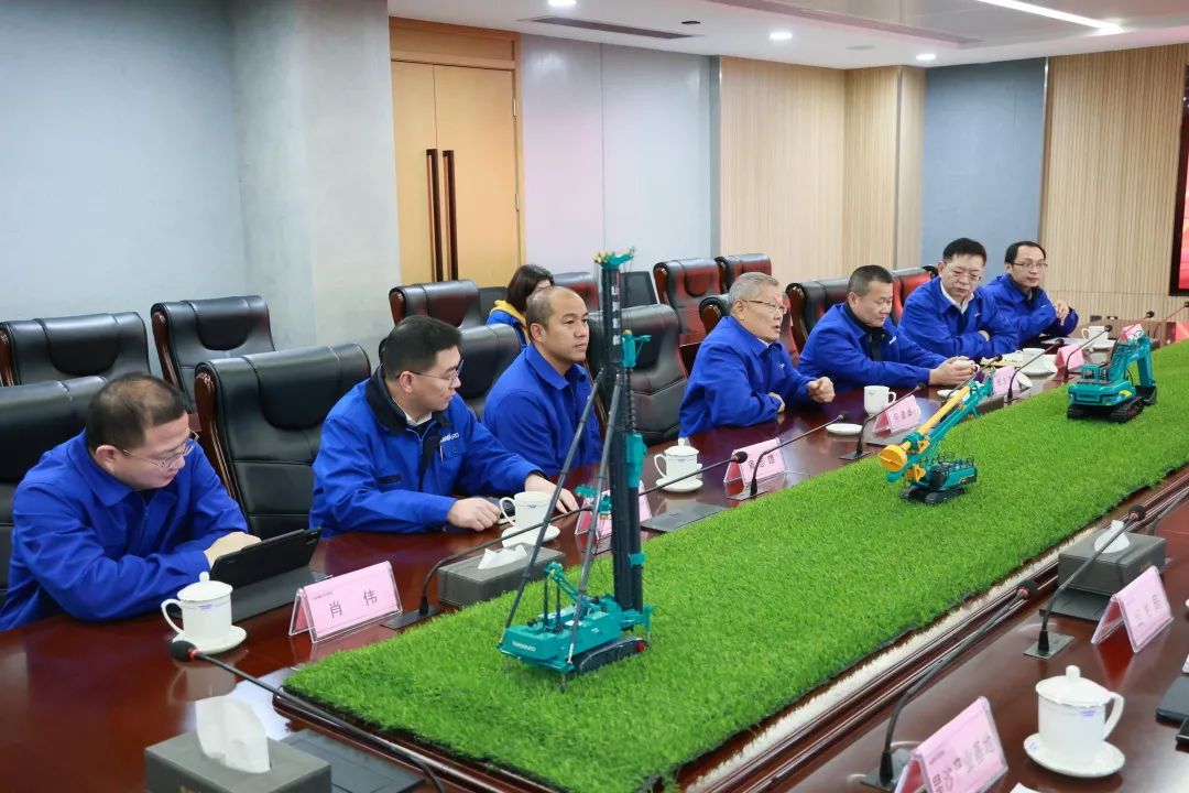 张庆红调研利来老牌国际官网智能
