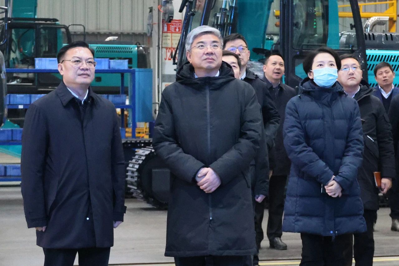 商务部部长助理唐文弘调研利来老牌国际官网智能