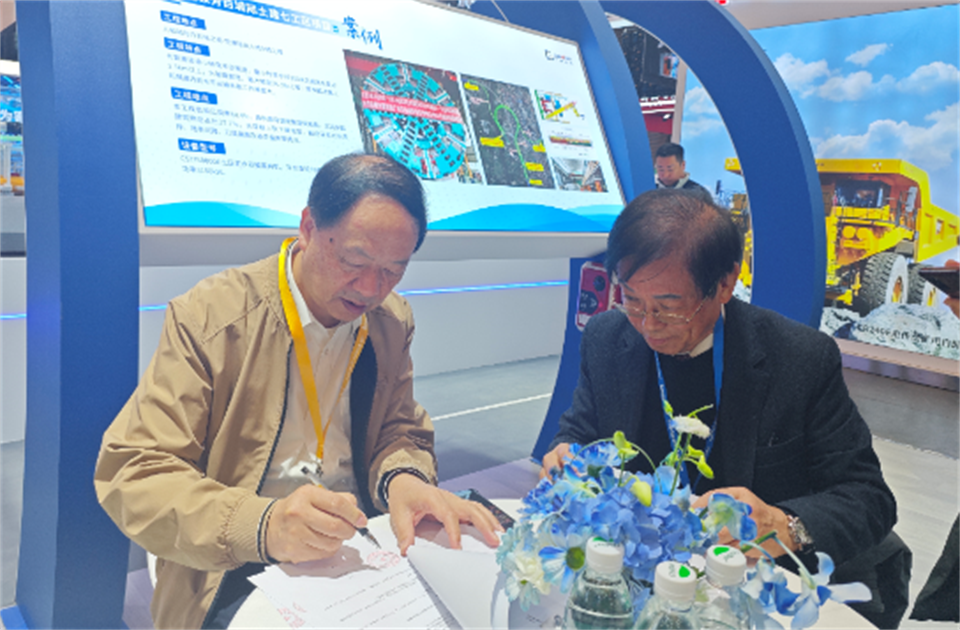 智造空间，价值共生！广州利来老牌国际官网精彩亮相2024上海宝马展